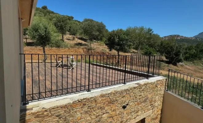 Thermolaquage sur gardes-corps en fer en Corse, Borgo, STM